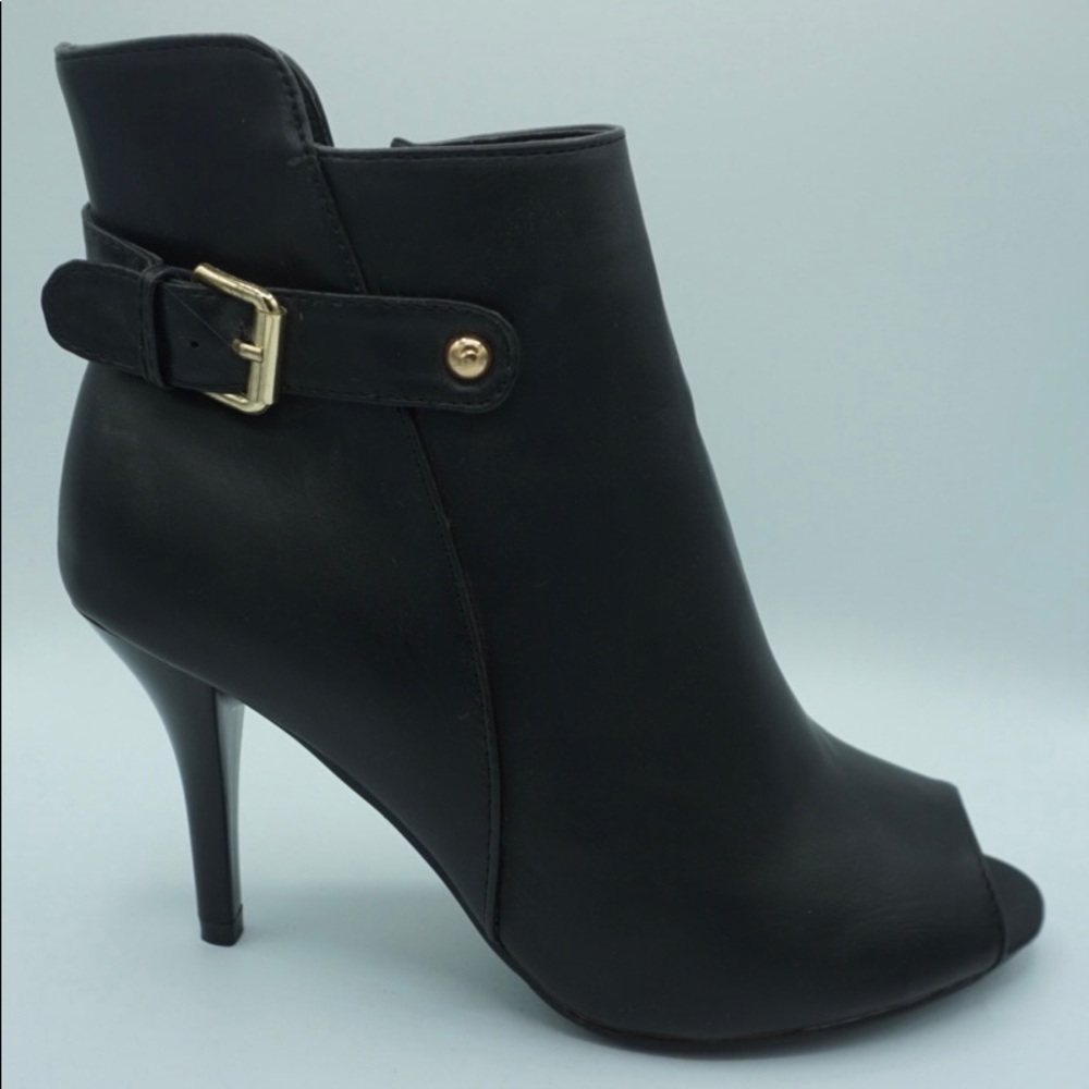 Open-toe Heels